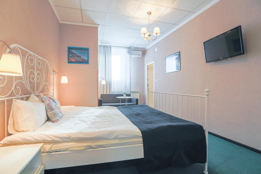 Artmotel & Bistro Haţeg Oda fotoğraf