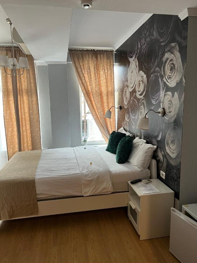 Artmotel & Bistro Haţeg Dış mekan fotoğraf